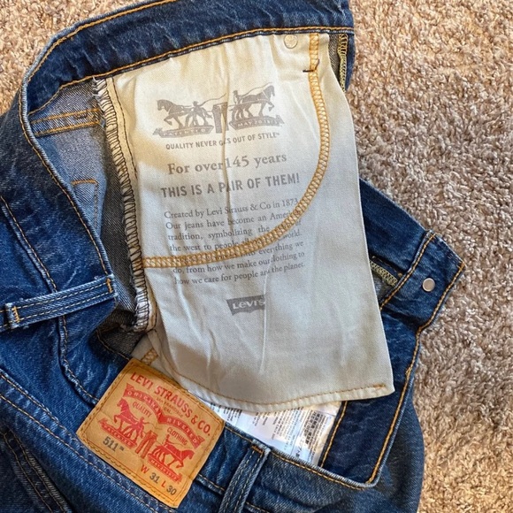 Levi’s 511 Jeans - Picture 4 of 4